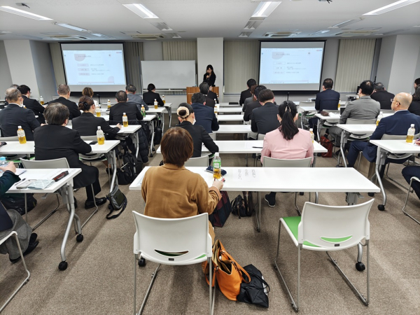 全葬連関東ブロック会主催「第２３回業務に役立つ社員研修会」